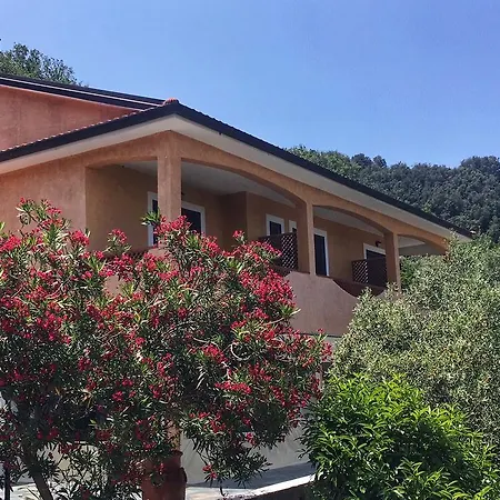 Agroturismo Fattoria Di Arieste Diamante